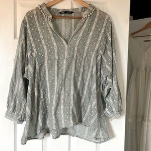 Zara blouse size US L